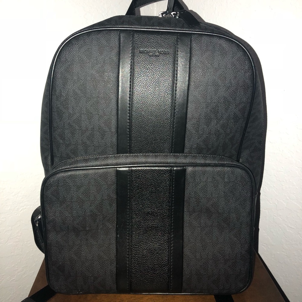 Michael Kors Jet Set Back Pack for men - Picture 2 of 5